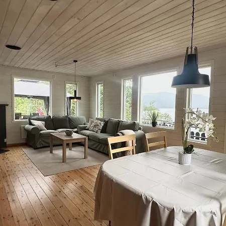 Ferienhaus Look At View! 3 Bedroom House Overlooking Hardangerfjorden *