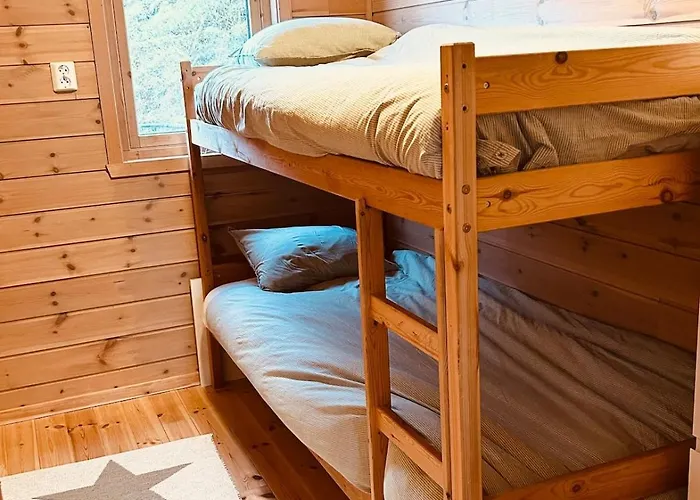 Look At View! 3 Bedroom House Overlooking Hardangerfjorden *