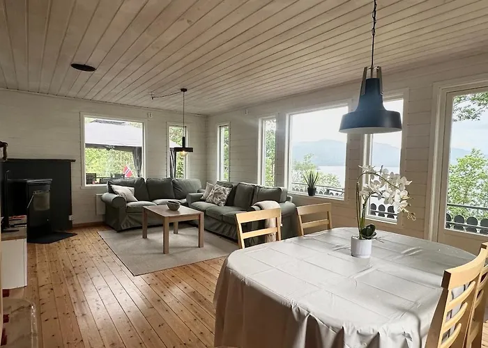 Ferienhaus Look At View! 3 Bedroom House Overlooking Hardangerfjorden *