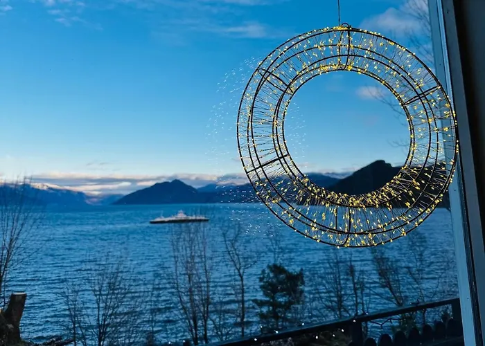 Ferienhaus Look At View! 3 Bedroom House Overlooking Hardangerfjorden *